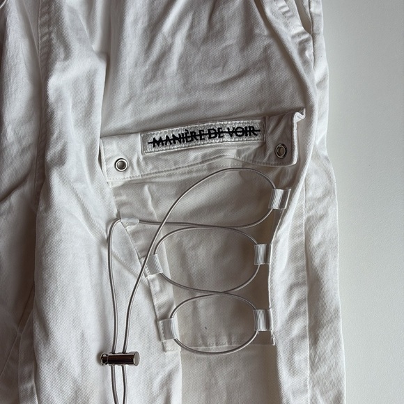 Maniere De Voir Cargo Pants With Bungee Cord White - Picture 8 of 11